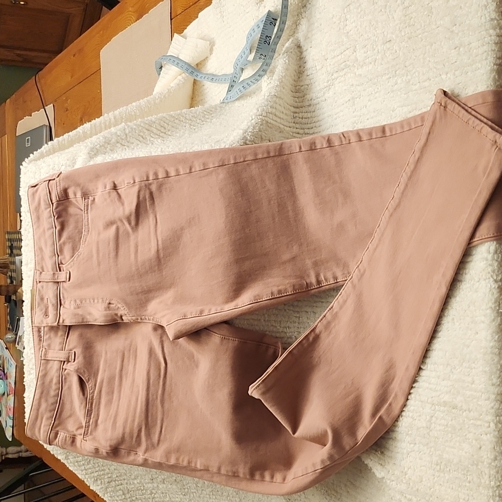 Women's jeans